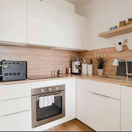 Kwatera prywatna Color Wola *